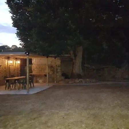 Le Vieux Tilleul Tatil Evi *